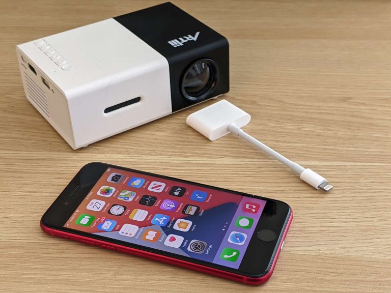 How to Connect Mini Projector to Iphone?